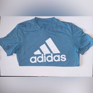 Men’s blue Adidas t-shirt size M